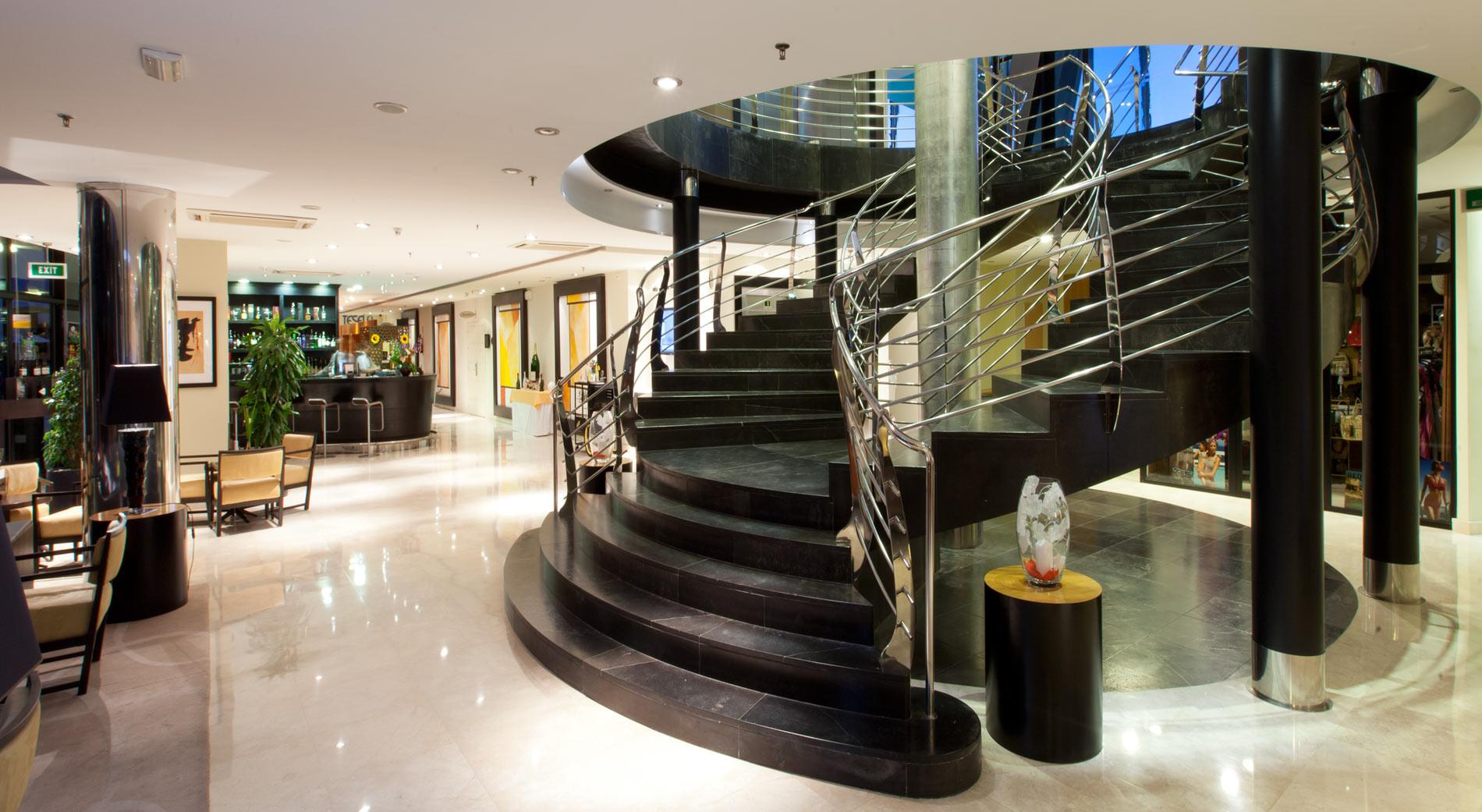 Senator Banus (Adults Only) Otel Estepona Dış mekan fotoğraf The lobby of the hotel